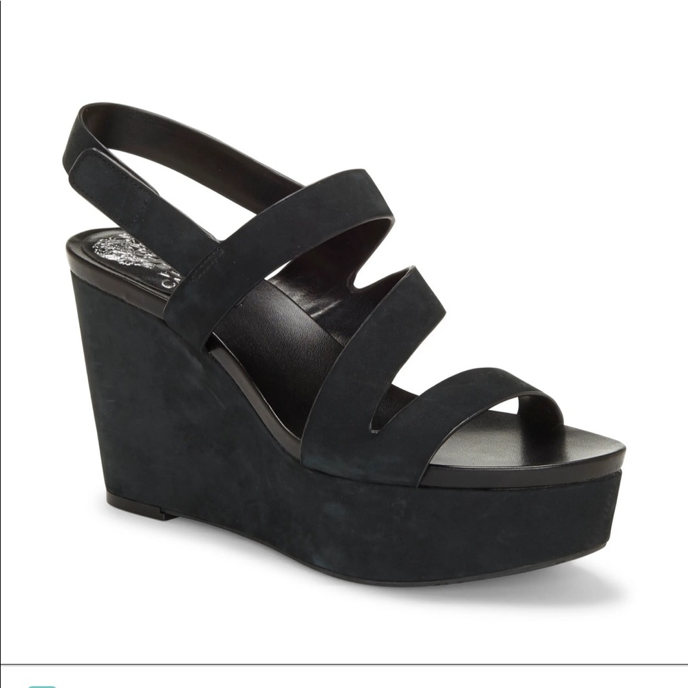 NIB Vince Camuto “Velley” wedge